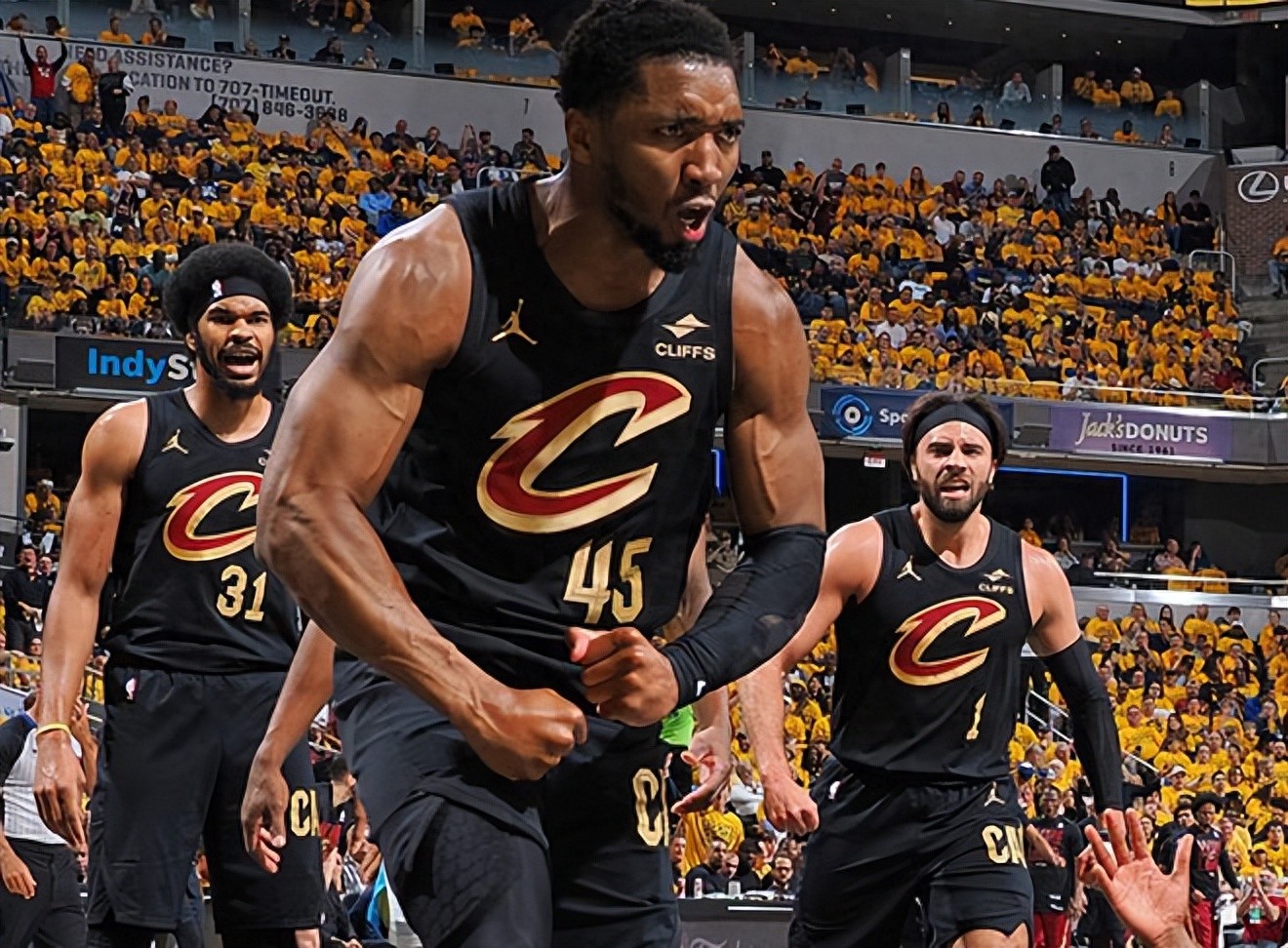 开元综合娱乐加时末段体能课后，皇家马德里篮板制胜备战NBA总决赛，引发热议，资深球员宣示担当的简单介绍